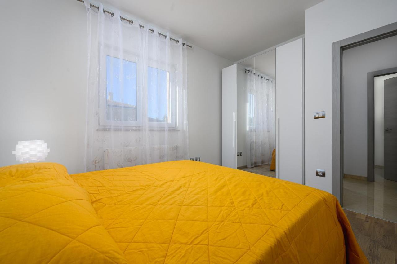 Stancija Amorozo 5 Poreč Buitenkant foto