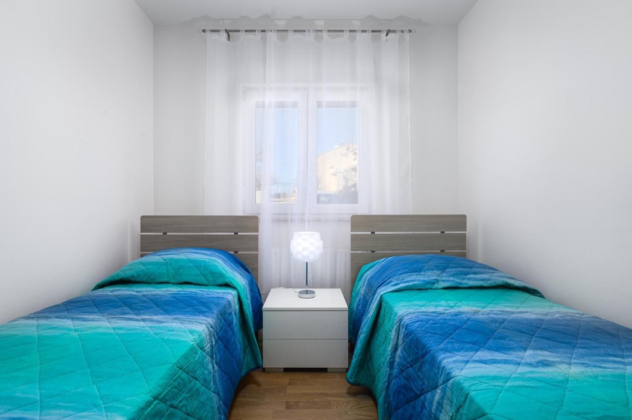 Stancija Amorozo 5 Poreč Buitenkant foto